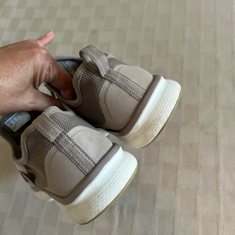 Keen Uneek Exo Trainers in Ethereal/Plaza Taupe